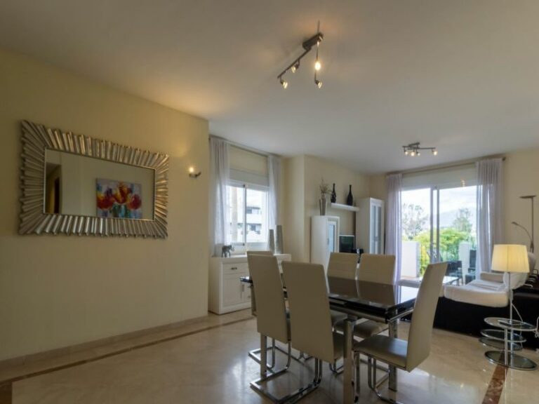 apartamento-6-estepona-15800-61246-1920w-4.jpg