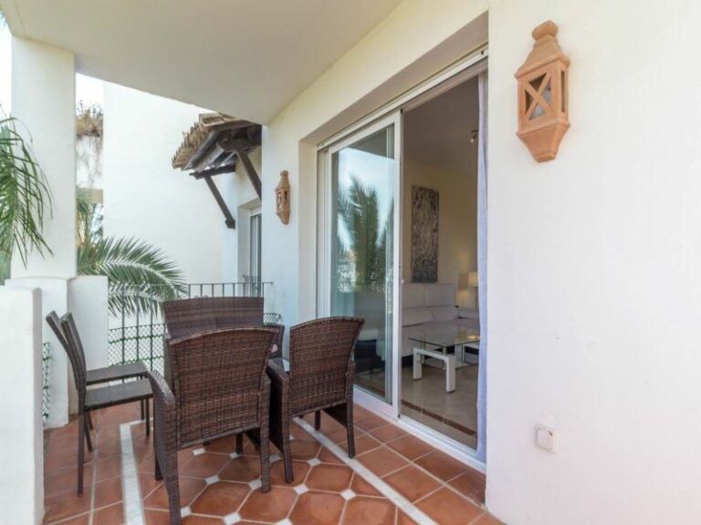 apartamento-6-estepona-15800-61246-1920w-5.jpg