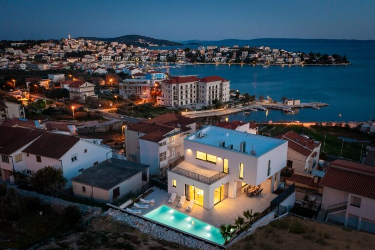 villa, pool and terrace with view
