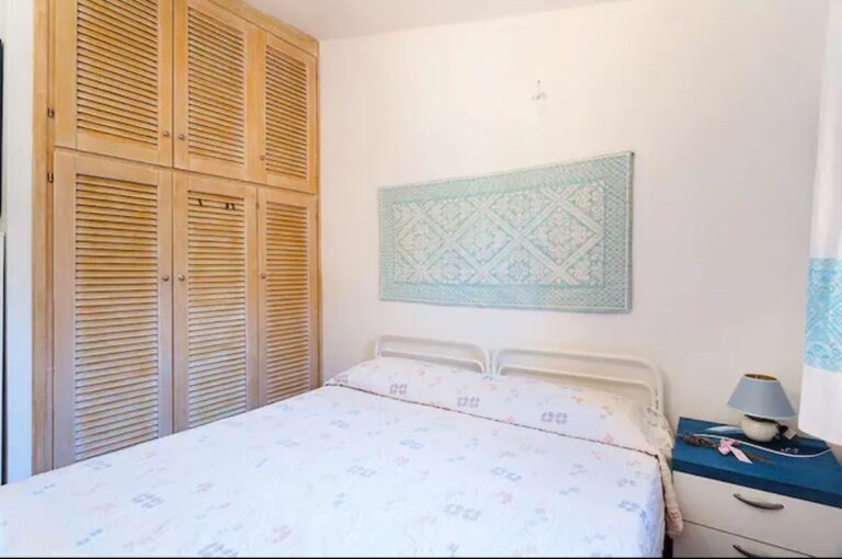bedroom2