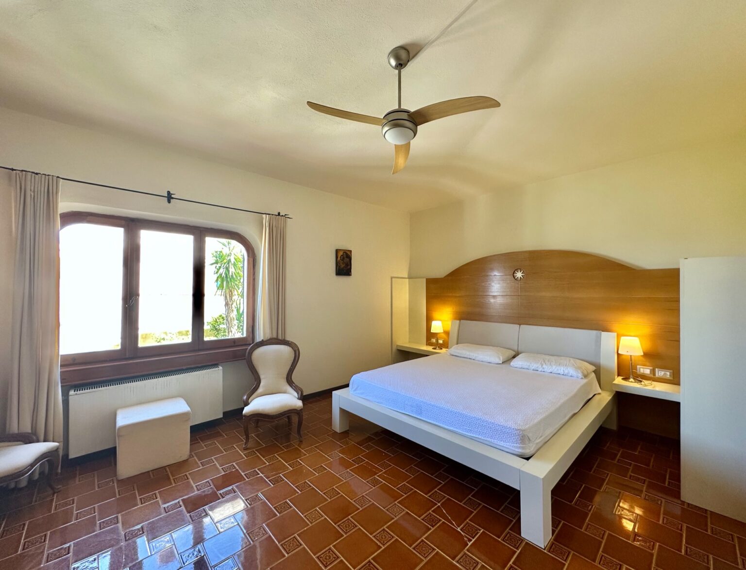 2 bedroom