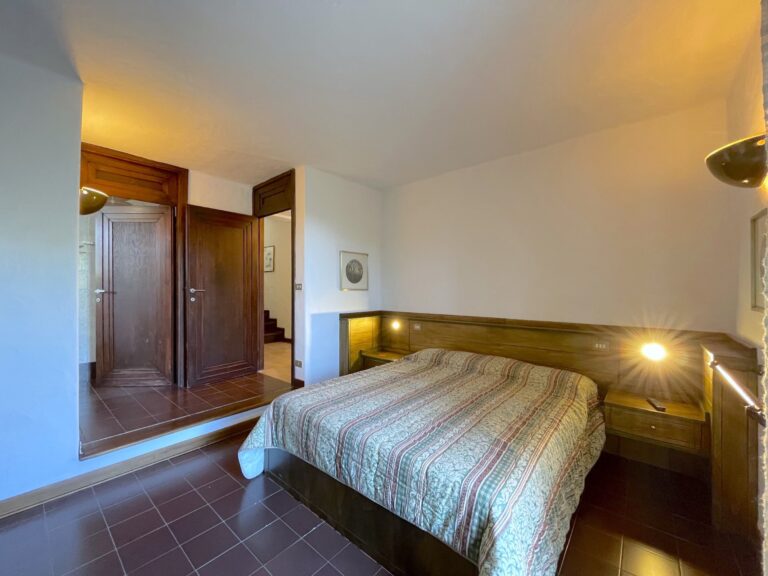 nice bedroom