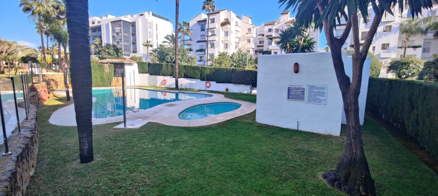 pool