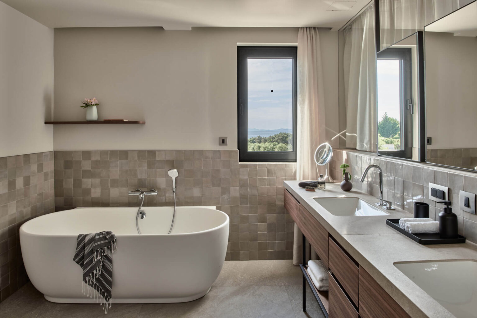 bathroom5